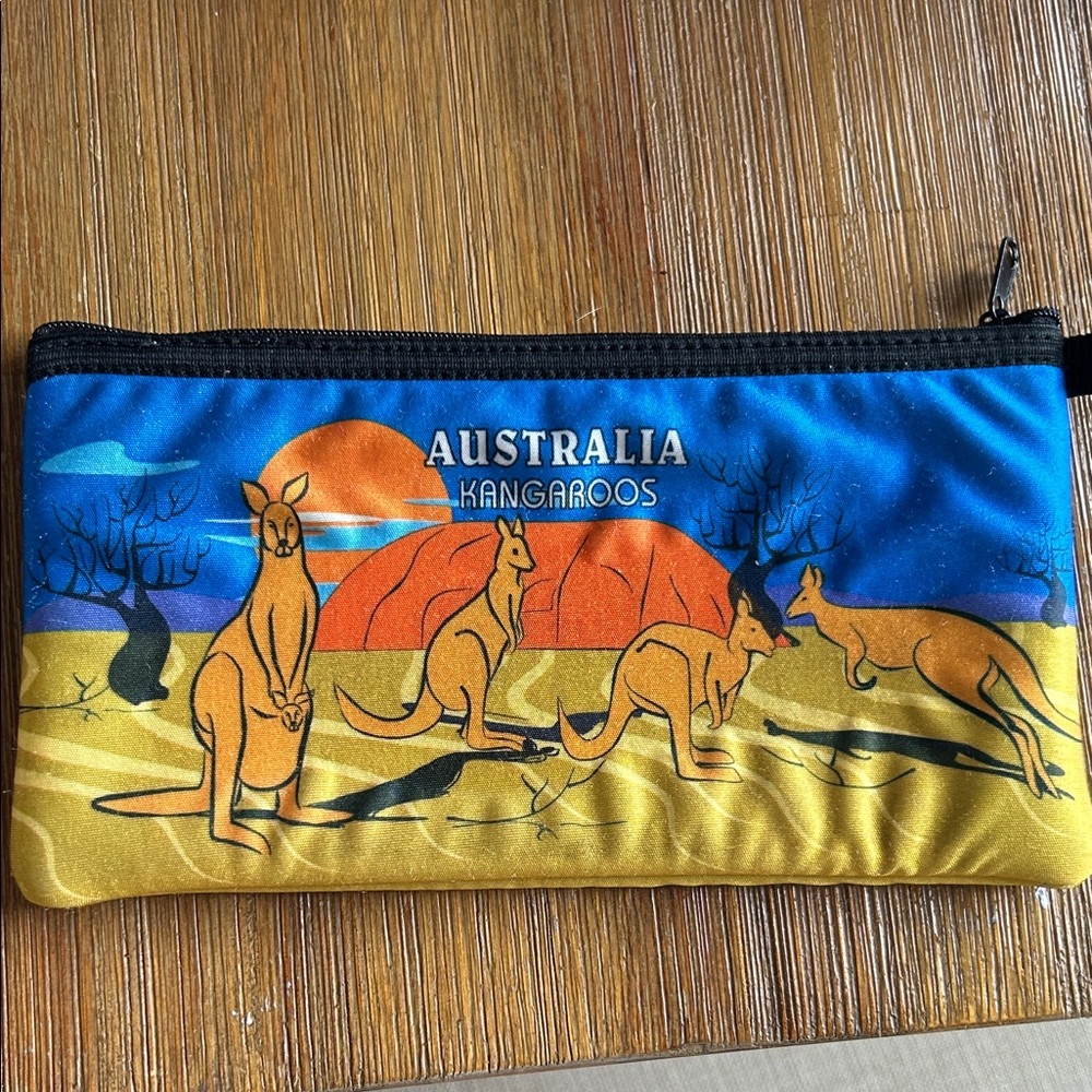 Vintage Kangaroo Nylon Case Bag